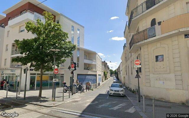 Façade : 43 rue de Tauzia, Bordeaux